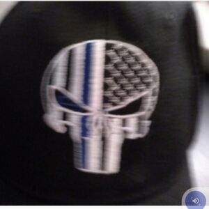 Black Punisher Cap with Skull and Embroidered Flag Design Unisex EUC Casual